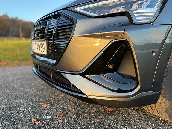 Audi E-Tron 2022 photo 2
