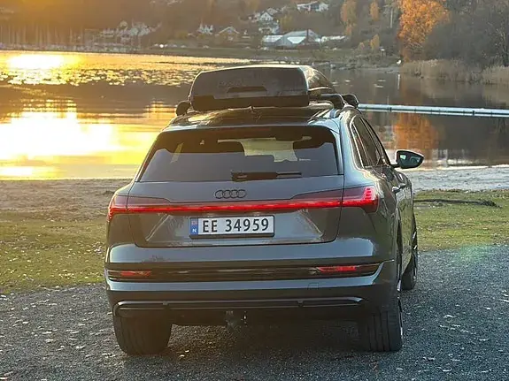 Audi E-Tron 2022 photo 4