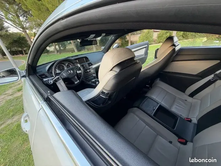 Mercedes-Benz E-Class 2009 photo 3