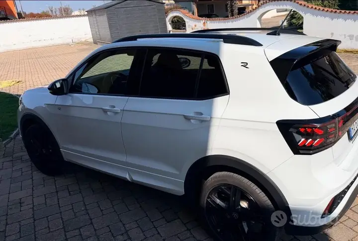Volkswagen T-Cross 2025 photo 4