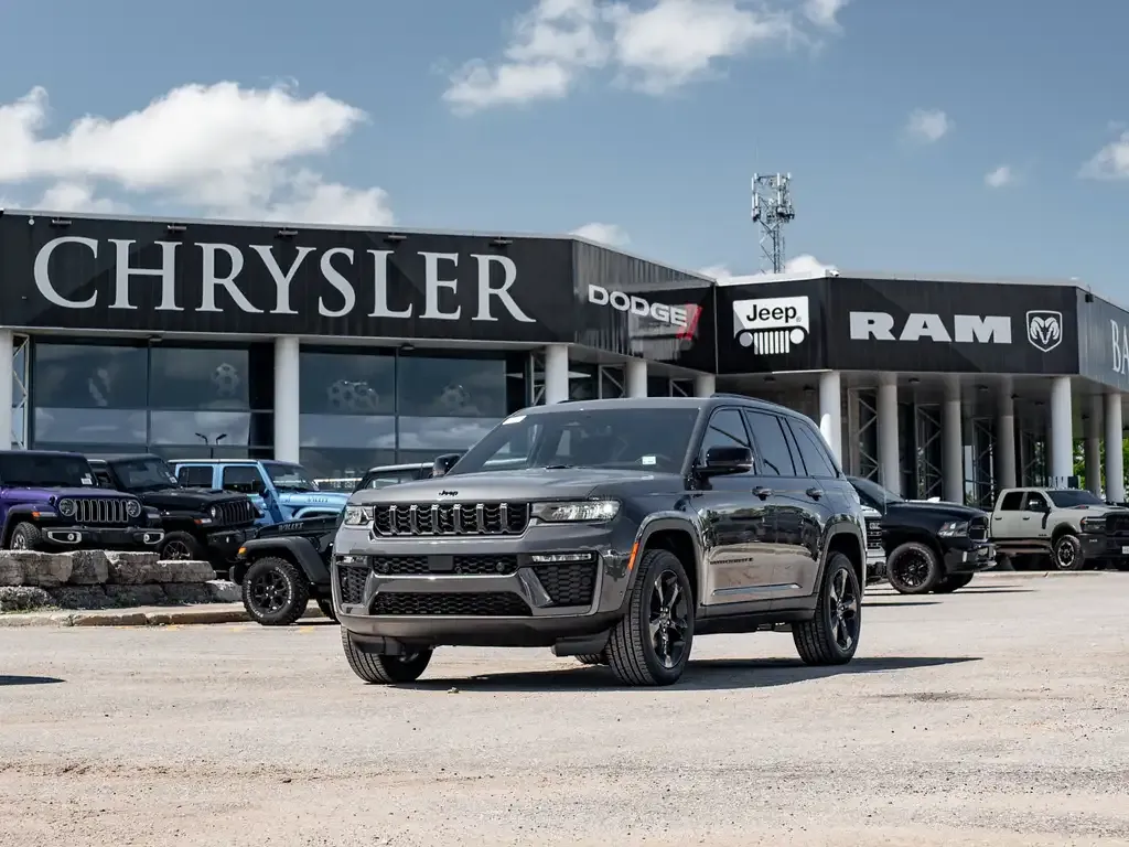 Jeep Grand Cherokee 2026 photo 2