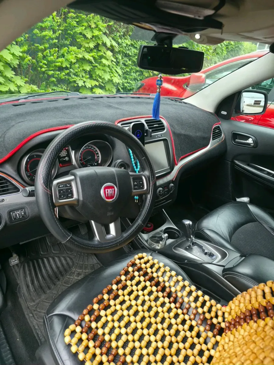 Fiat Freemont 2015 photo 2