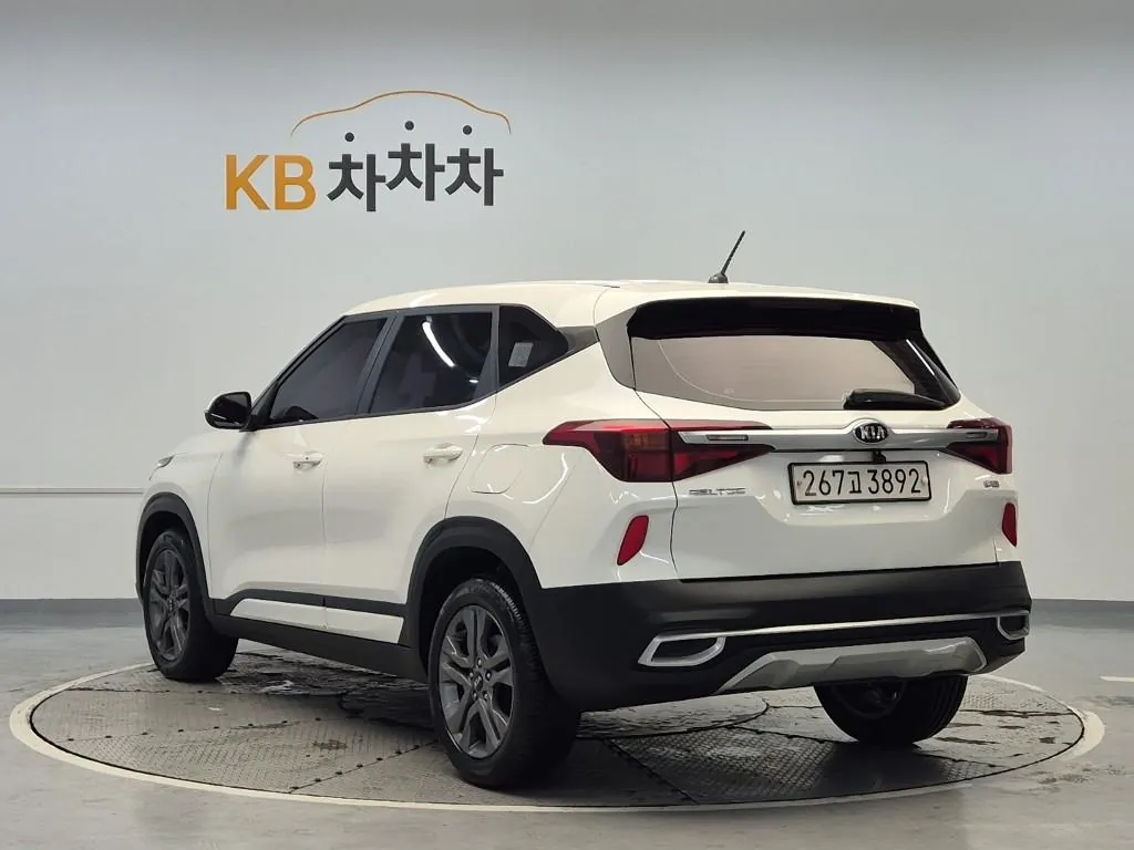 Kia Seltos 2020 photo 2