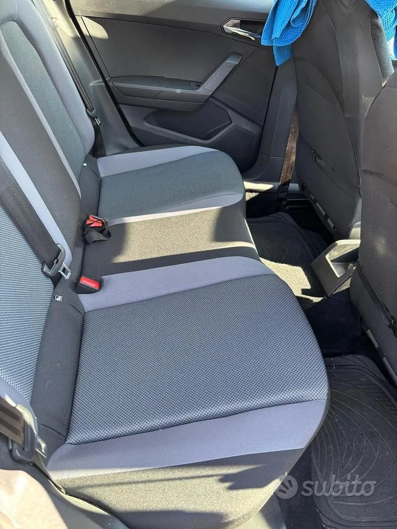 Seat Arona 2021 photo 5