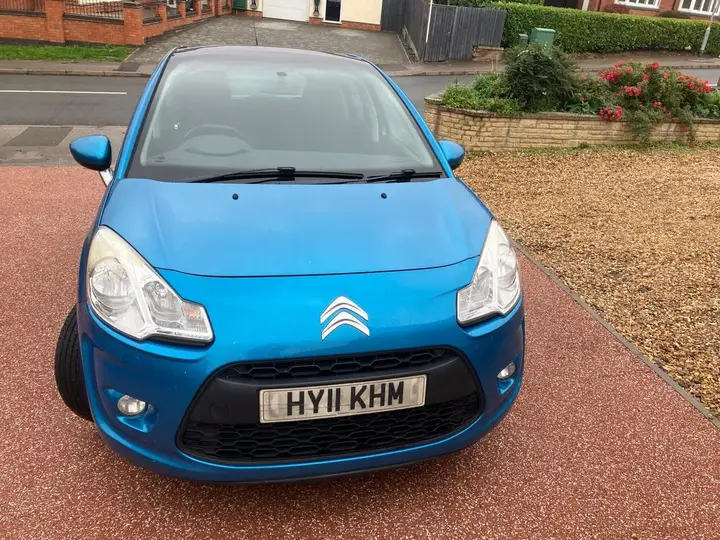 Citroen C3 2011 photo 2