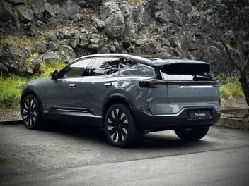Polestar 3 2025 photo 3