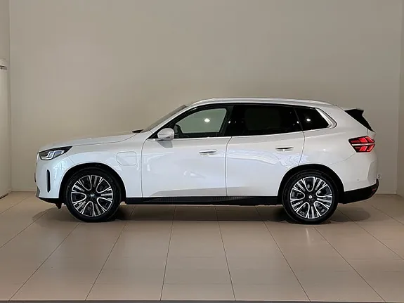 BMW X3 2025 photo 2