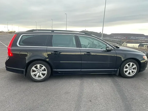 Volvo V70 2012 photo 5