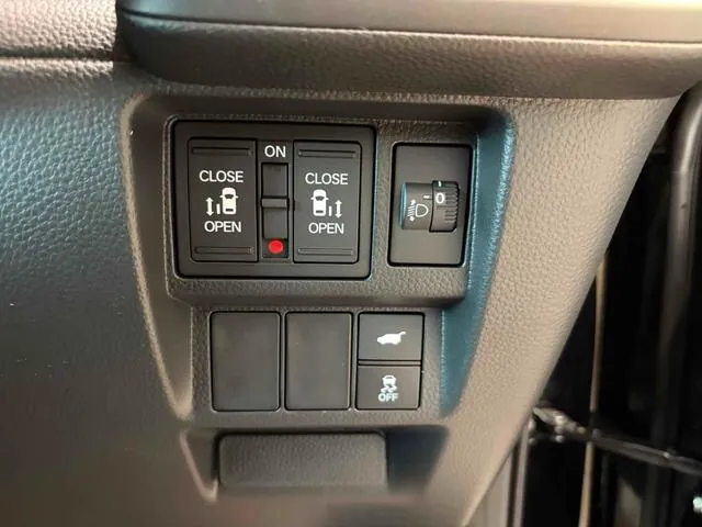 Honda Stepwagon 2026 photo 5