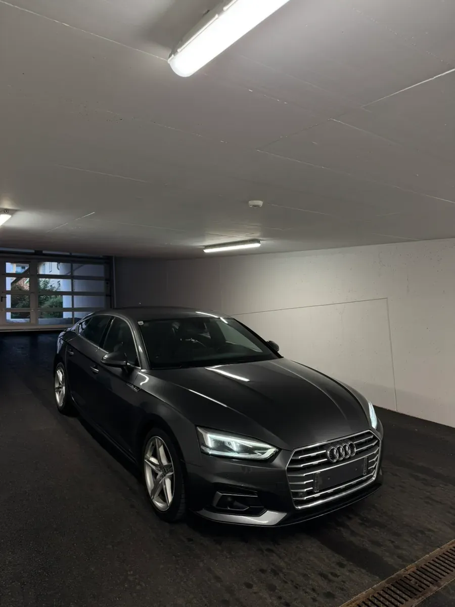 Audi A5 2018 photo 3