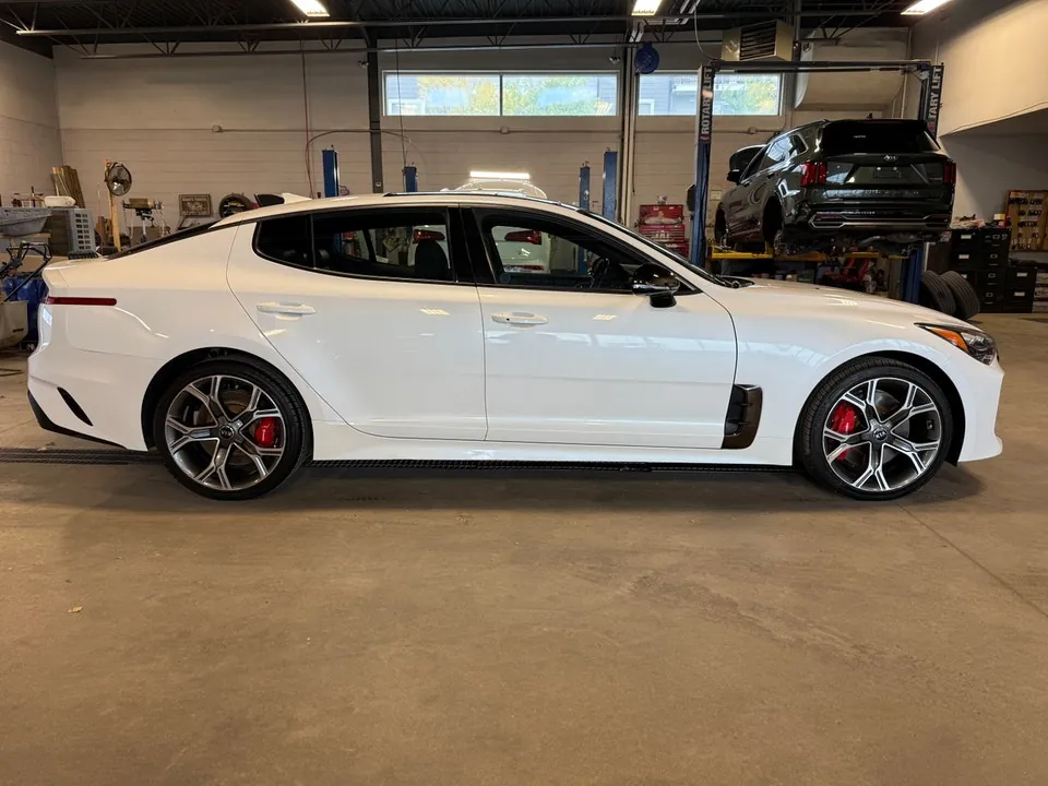 Kia Stinger 2018 photo 4