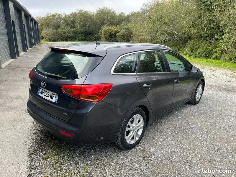 Kia Ceed 2015 photo 2