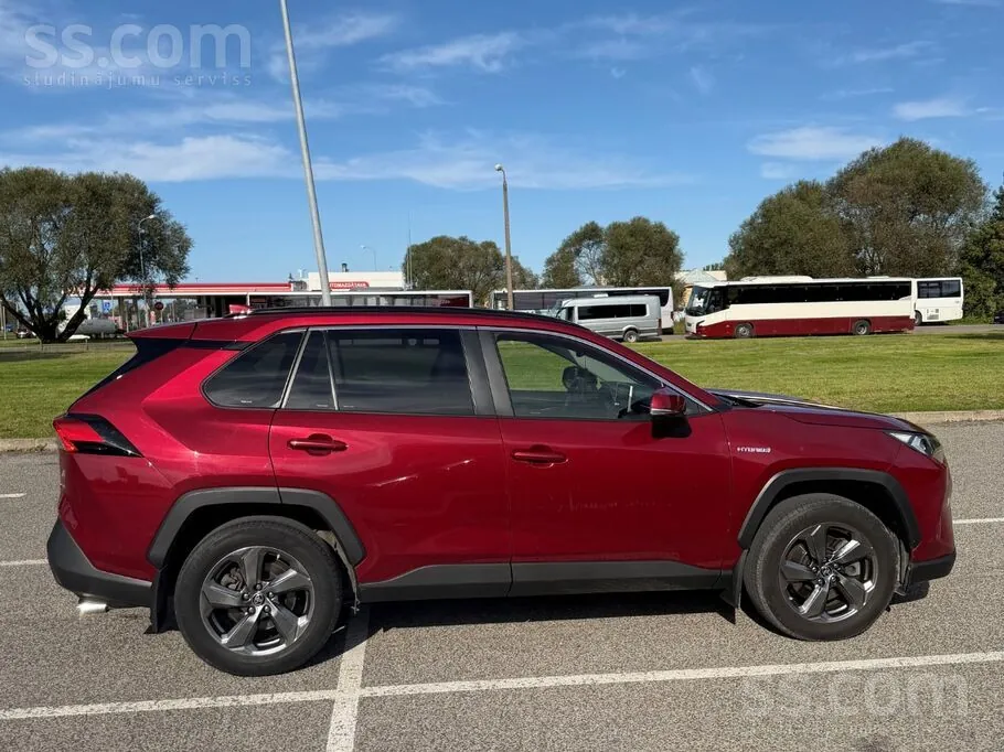 Toyota Rav4 2020 photo 2