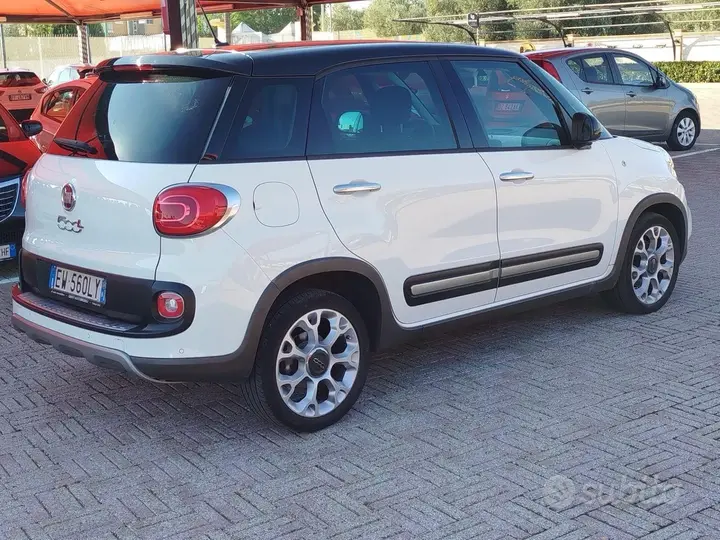 Fiat 500L 2014 photo 3