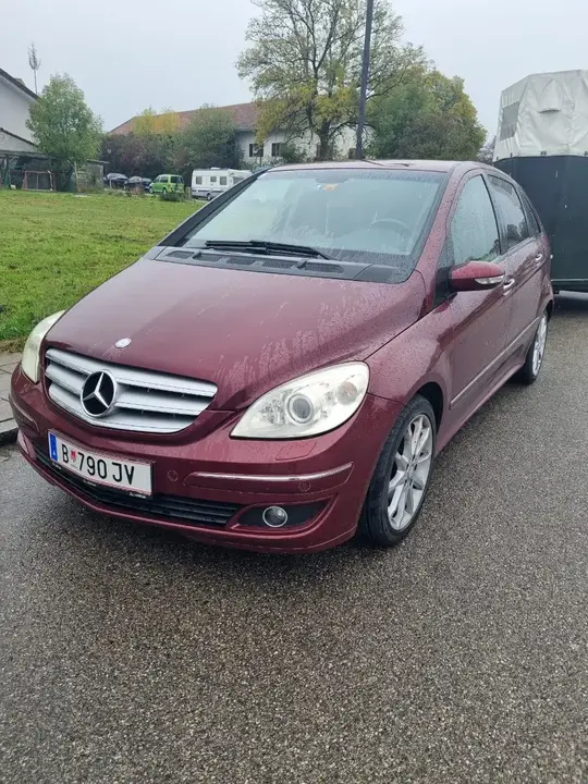 Mercedes-Benz B-Class