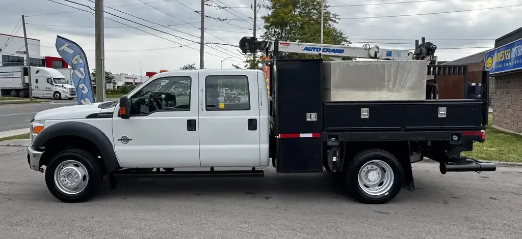 Ford F-550 Super Duty 2015 photo 5