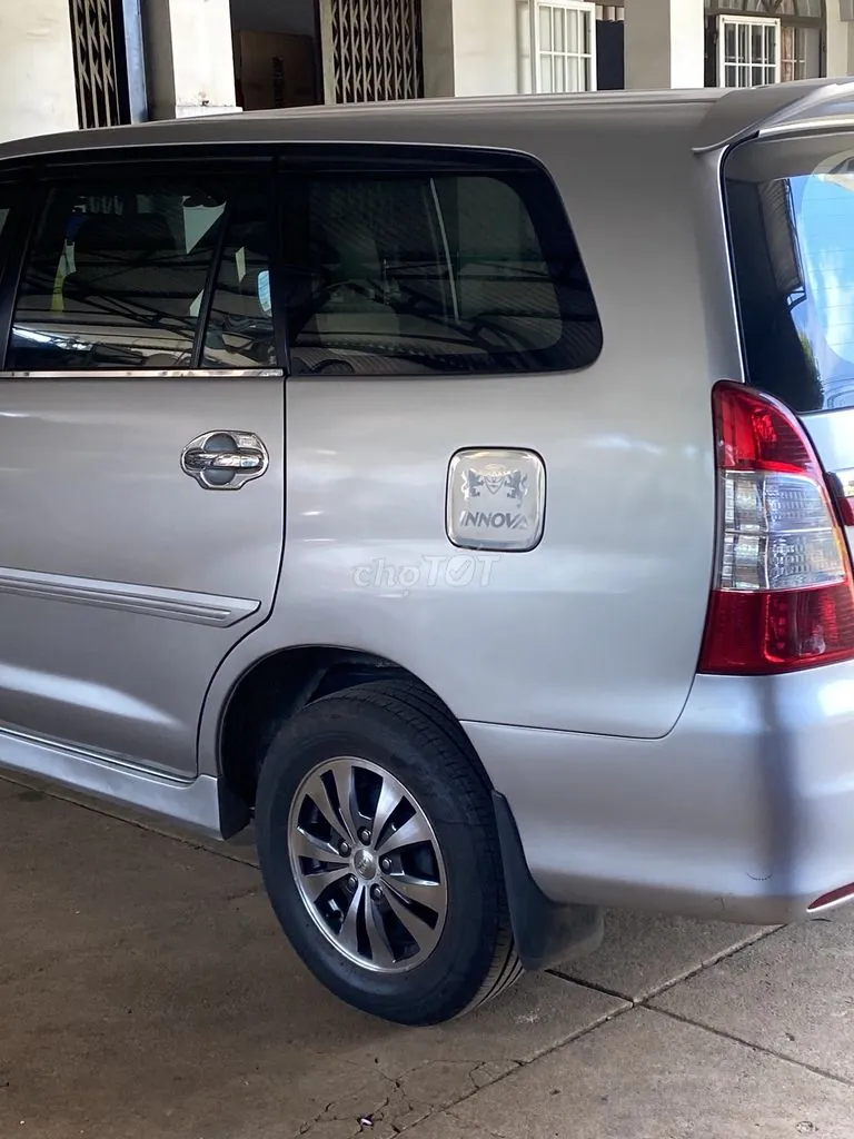 Toyota Innova 2016 photo 3