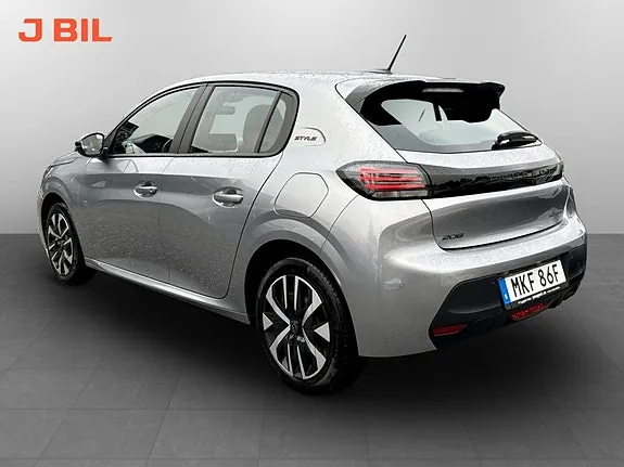 Peugeot 208 2025 photo 3