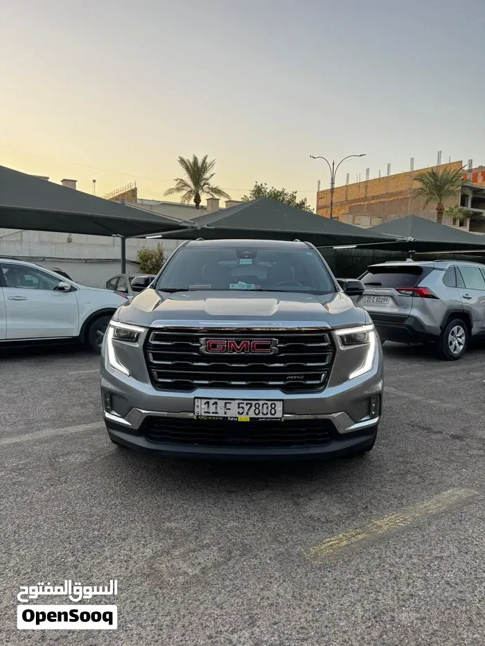 GMC Acadia 2024 photo 2
