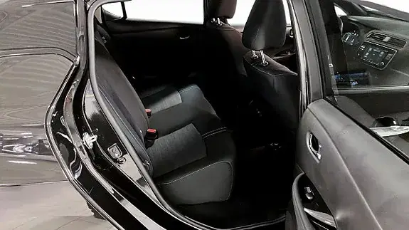 Nissan Leaf 2022 photo 5