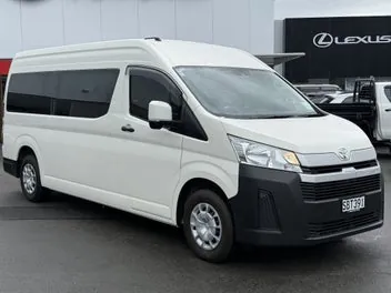 Toyota Hiace 2026 photo 4