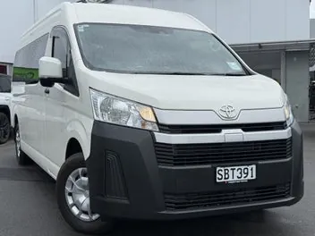 Toyota Hiace 2026 photo 3