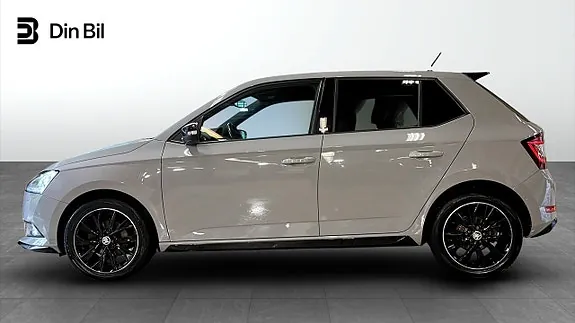 Skoda Fabia 2021 photo 2