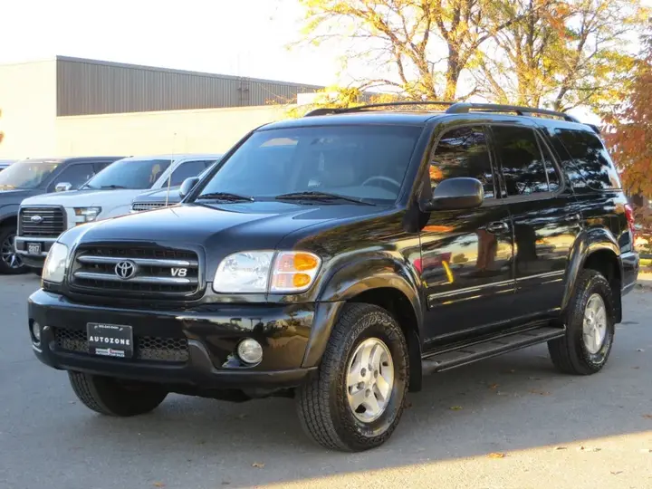 Toyota Sequoia 2001 photo 3