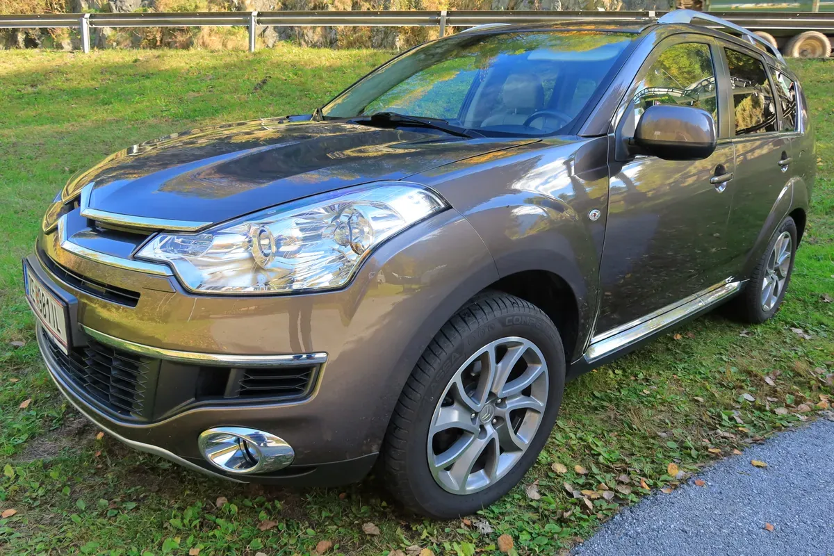 Citroen C-Crosser
