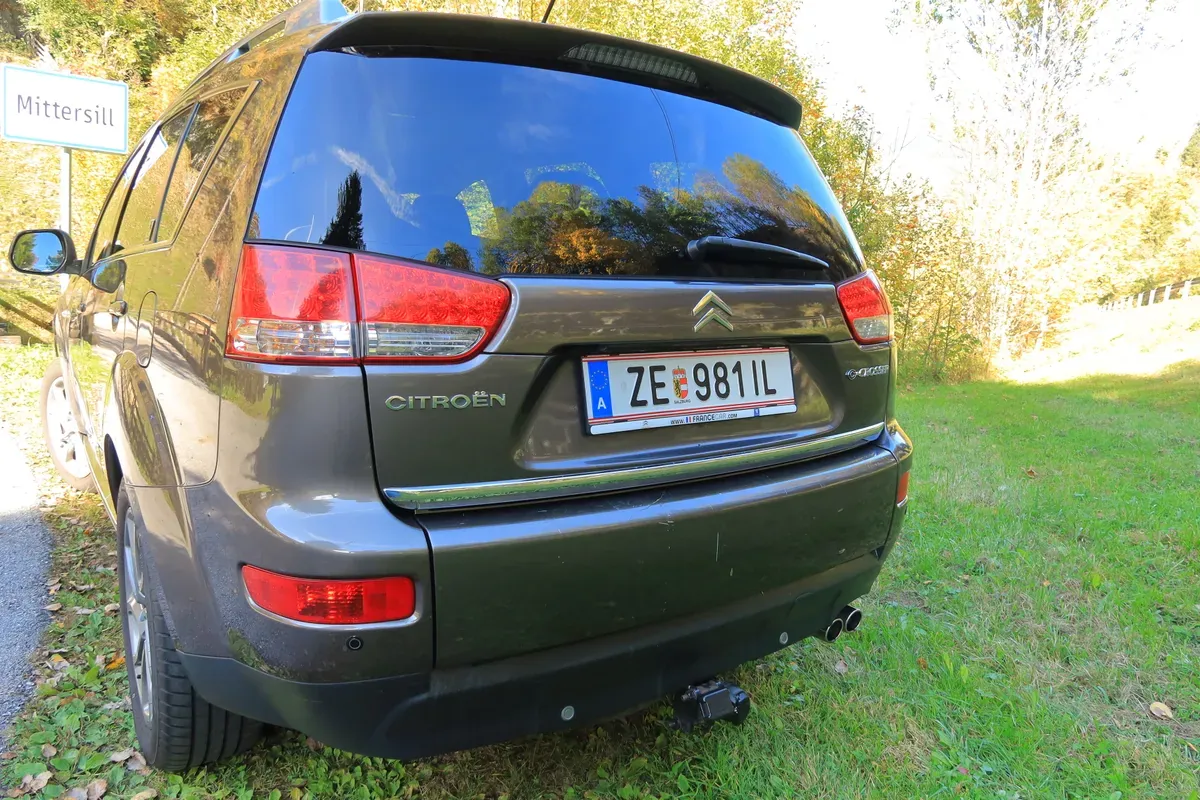 Citroen C-Crosser 2010 photo 3