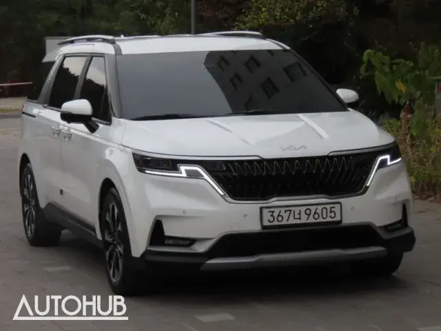 Kia Carnival 2022 photo 2