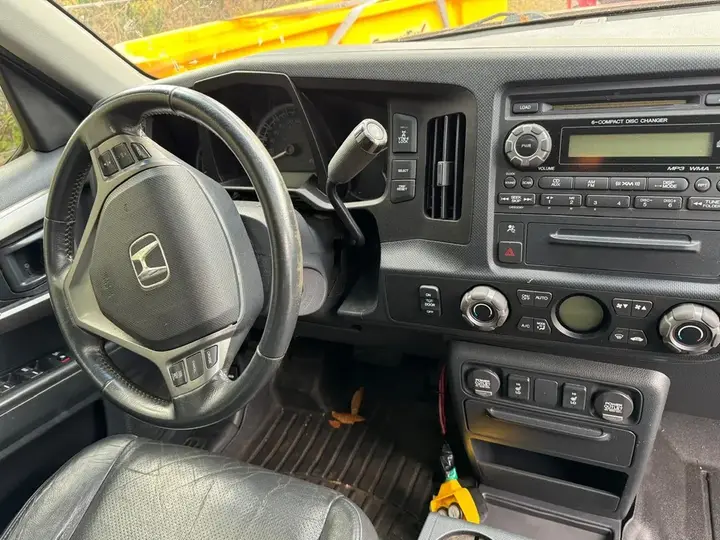 Honda Ridgeline 2010 photo 4