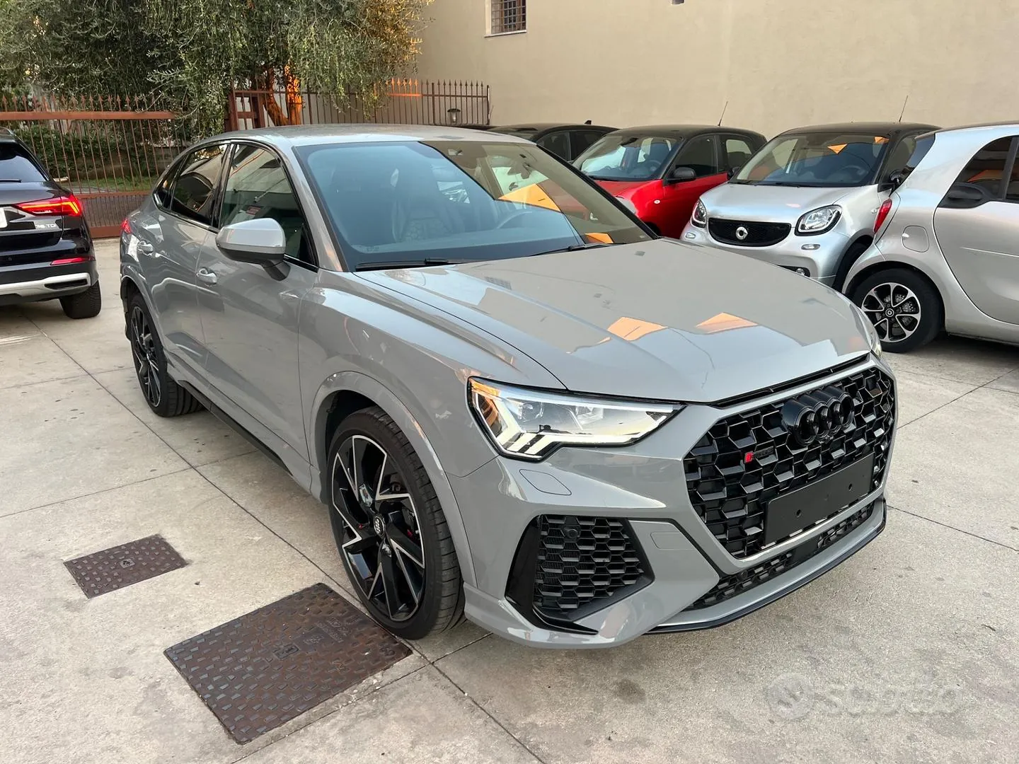Audi Q3 2022 photo 2