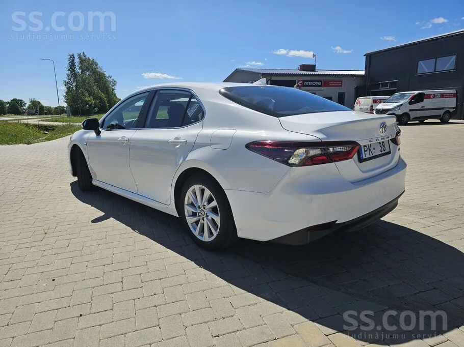 Toyota Camry 2022 photo 4