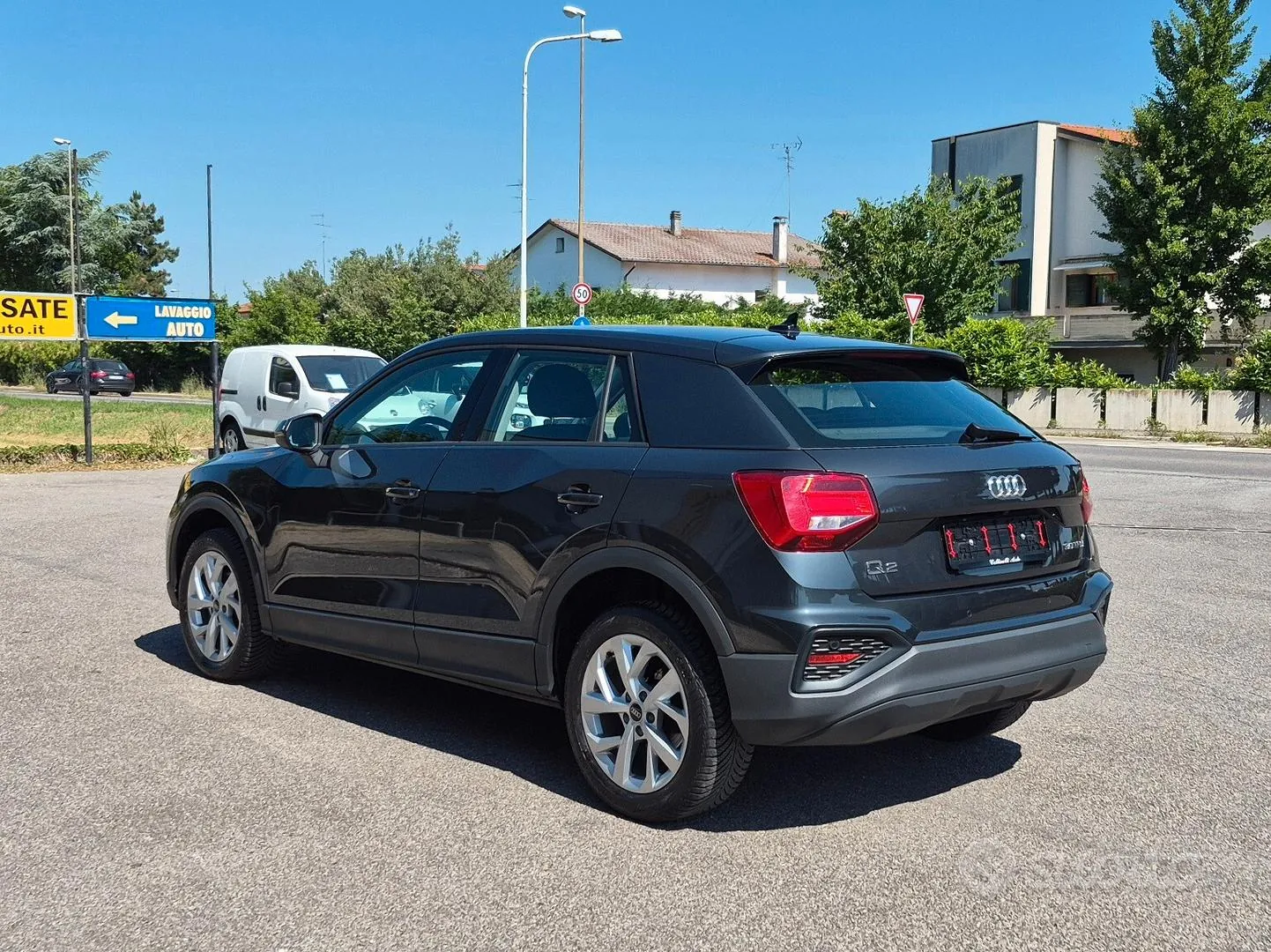 Audi Q2 2022 photo 2