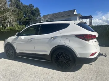 Hyundai Santa Fe 2017 photo 5