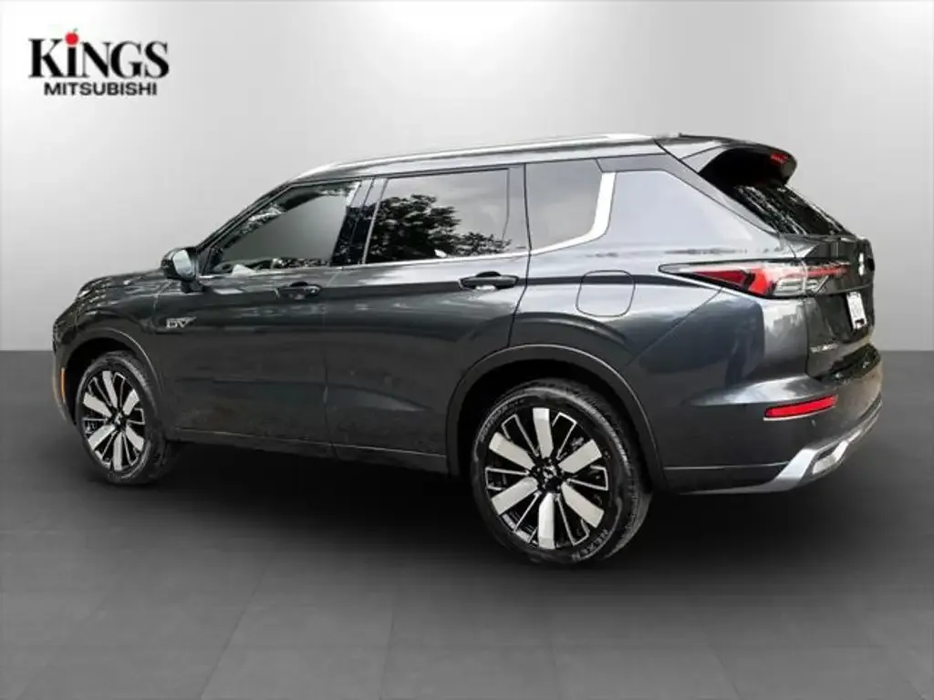 Mitsubishi Outlander 2026 photo 3