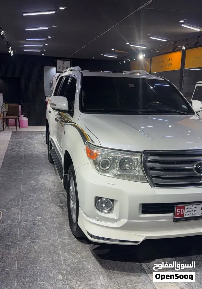 Toyota Land Cruiser 2013 photo 3
