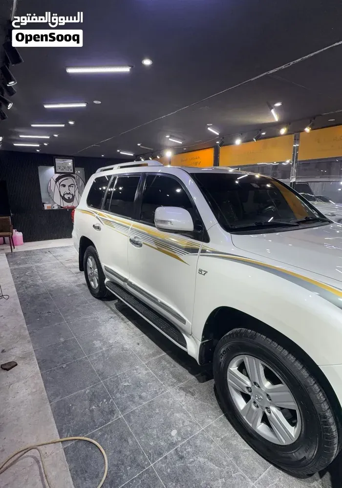 Toyota Land Cruiser 2013 photo 4