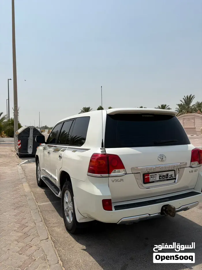 Toyota Land Cruiser 2013 photo 5