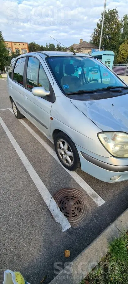 Renault Scenic 2001 photo 3