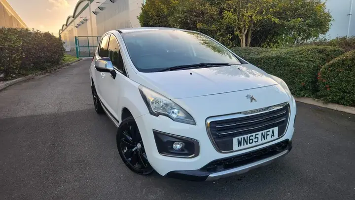 Peugeot 3008 2015 photo 4