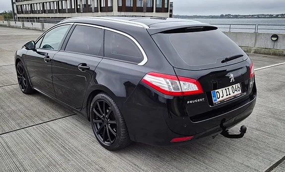 Peugeot 508 2012 photo 2