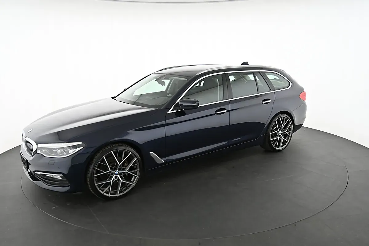 BMW 5 Series 2018 photo 3