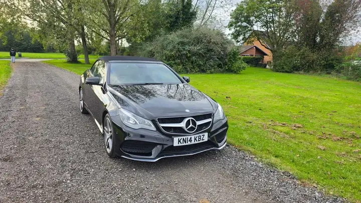 Mercedes-Benz E-Class 2014 photo 2