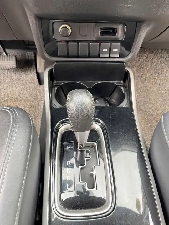 Mitsubishi Outlander 2023 photo 5