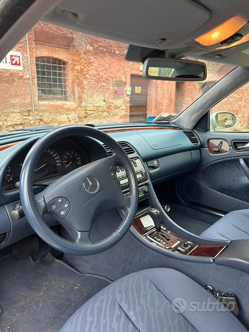 Mercedes-Benz Clk 230 Kompressor 2000 photo 4