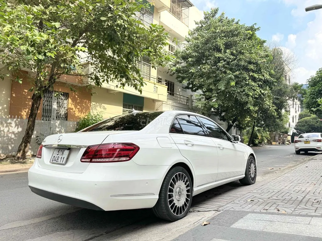 Mercedes-Benz E-Class 2014 photo 3