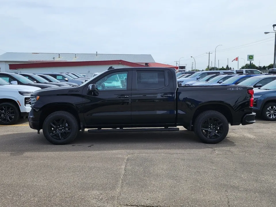 Chevrolet Silverado 1500 2026 photo 3