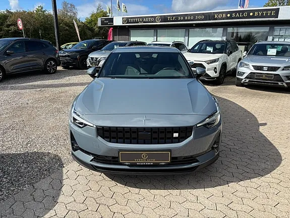 Polestar 2 2022 photo 2